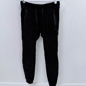 ALO Yoga Black Ribbed-Knee Moto Jogger Sweatpants